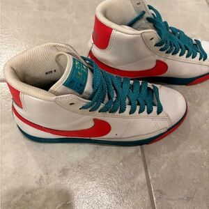 Nike White and Turquoise and Orange Leather Athletic Shoes